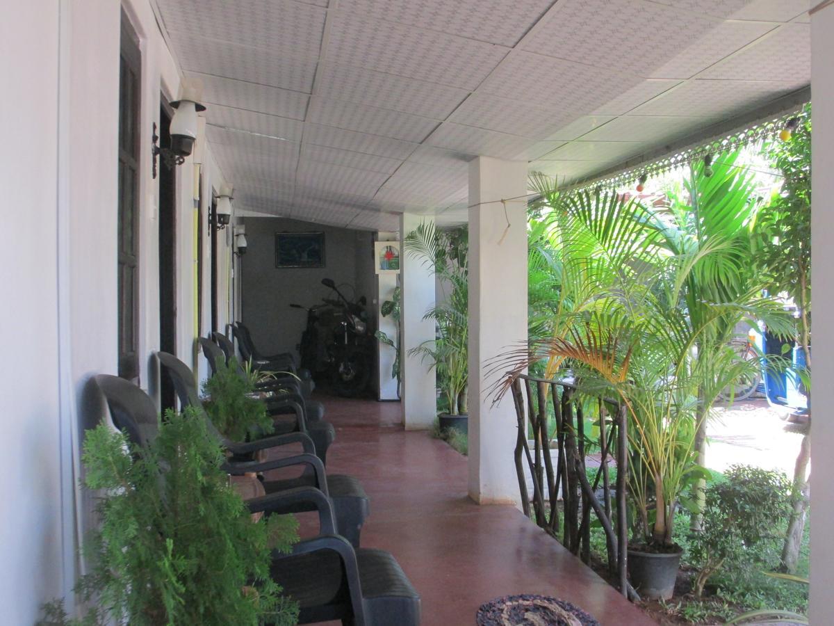 Uppuveli Beach House トリンコマリー エクステリア 写真